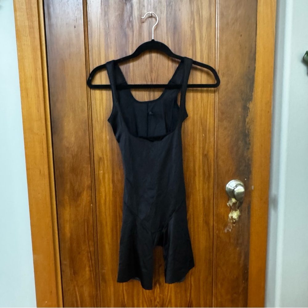 Soma Black Body Shaper Slimming Bodysuit One-Piece Shapewear (S)